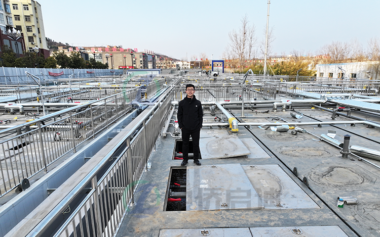 10000方一體化污水處理設(shè)備安裝現(xiàn)場(chǎng)1